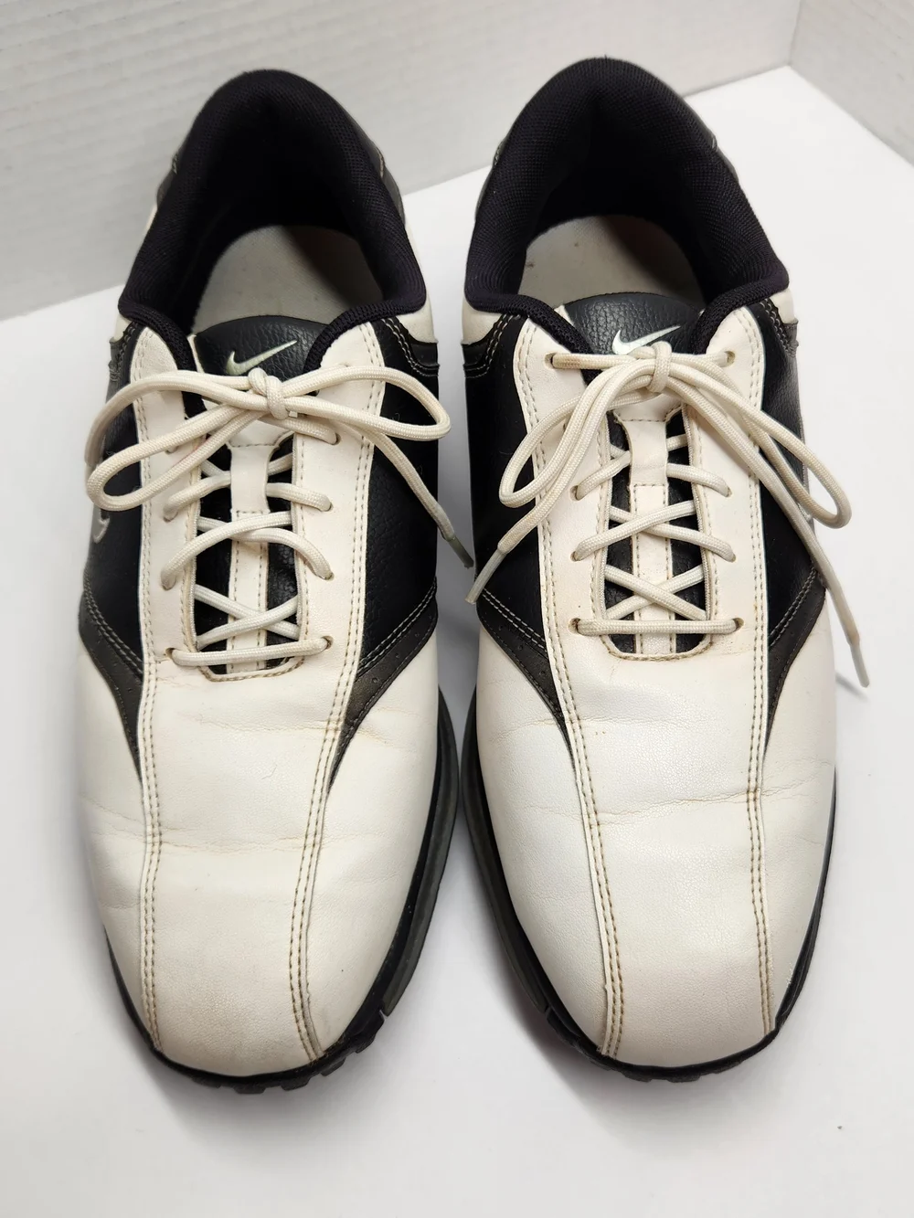 Nike Heritage Golf Shoes